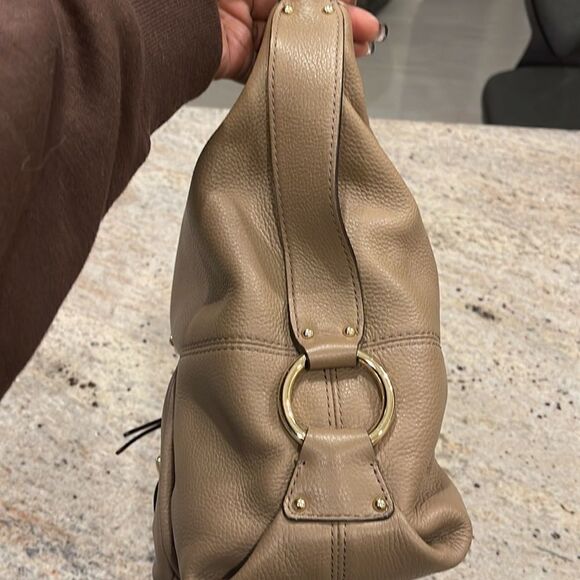Michael Kors khaki handbag - Picture 2 of 11